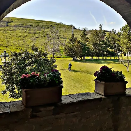 Borgo La Novella Villa *