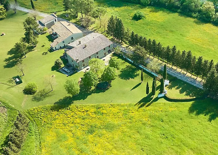 Borgo La Novella Villa
